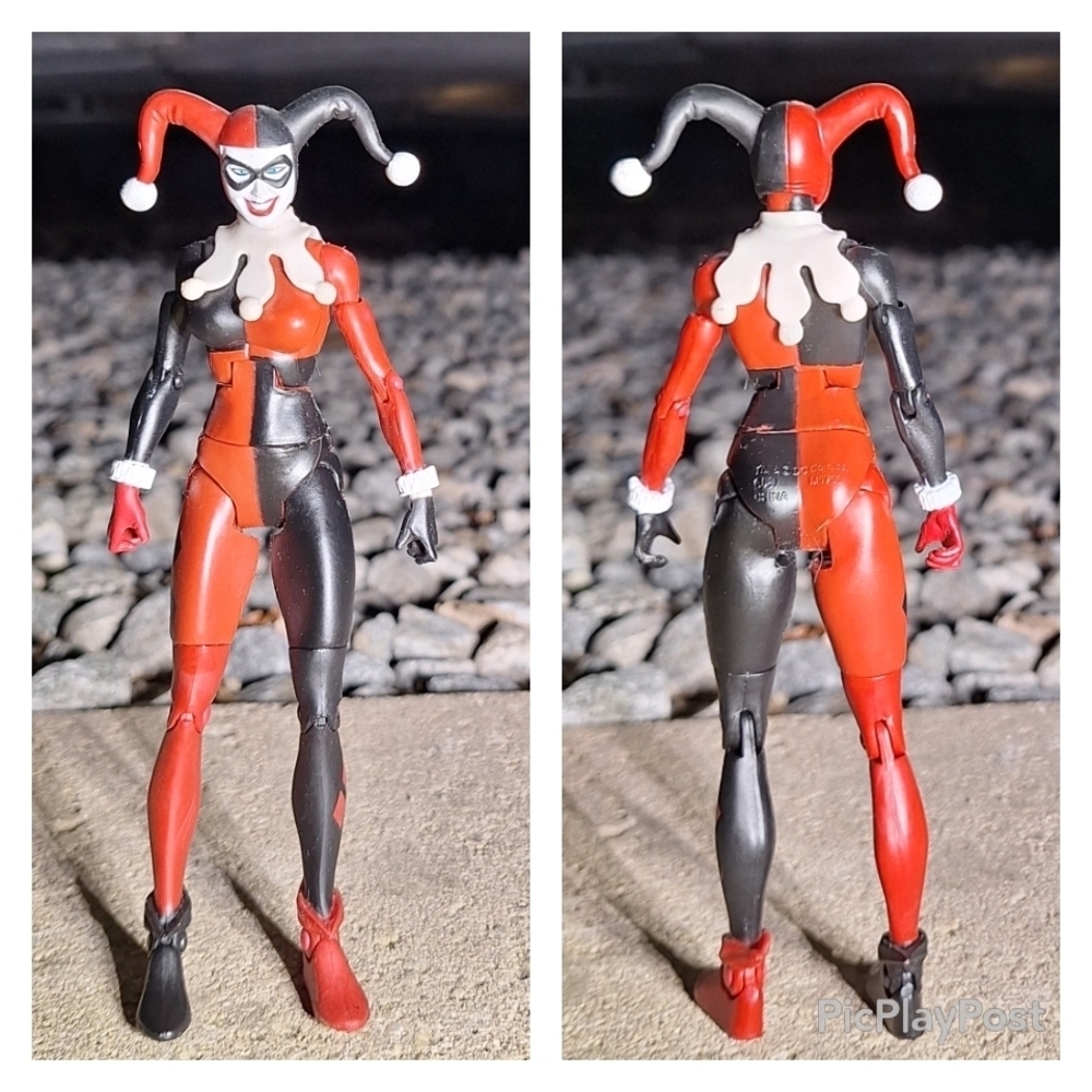 TM & DC Comics/Classic Harley Quinn Loos Figure Batman Suicide Squad Collectible - Picture 1 of 7